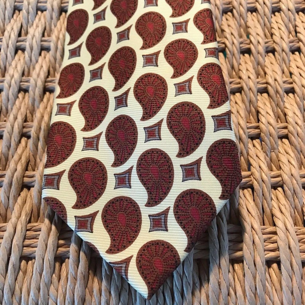 Coach Mens Silk Tie Silk Yellow Paisley